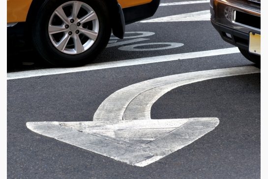 turning lane pavement marking