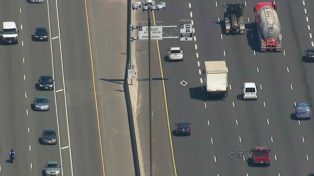 overhead view of HOV lanes